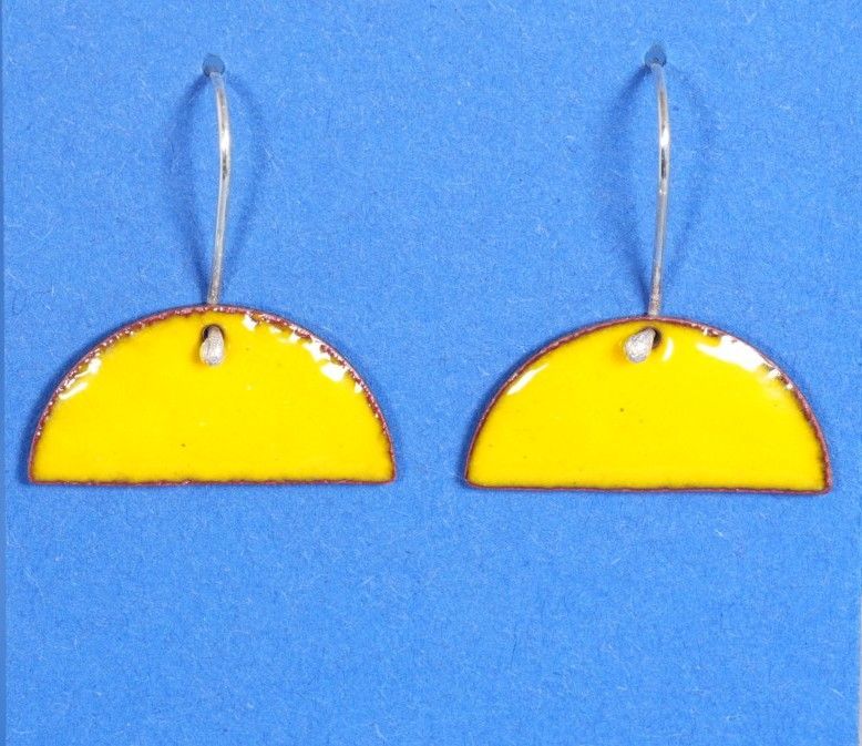 YELLOW HALF MOON