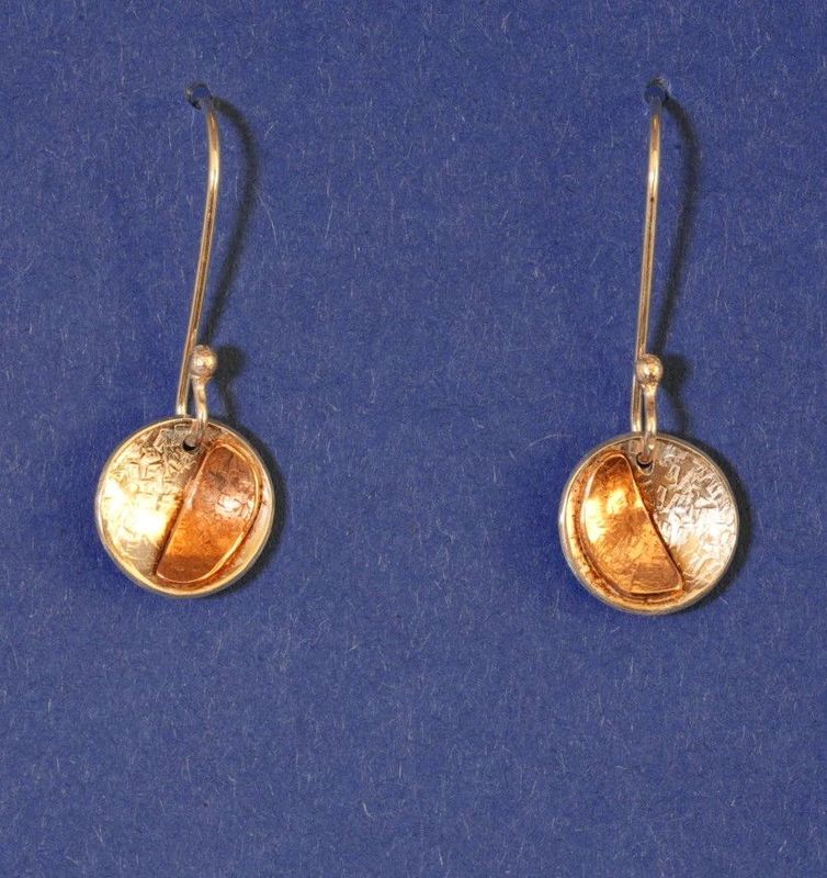 DANGLY CUPS