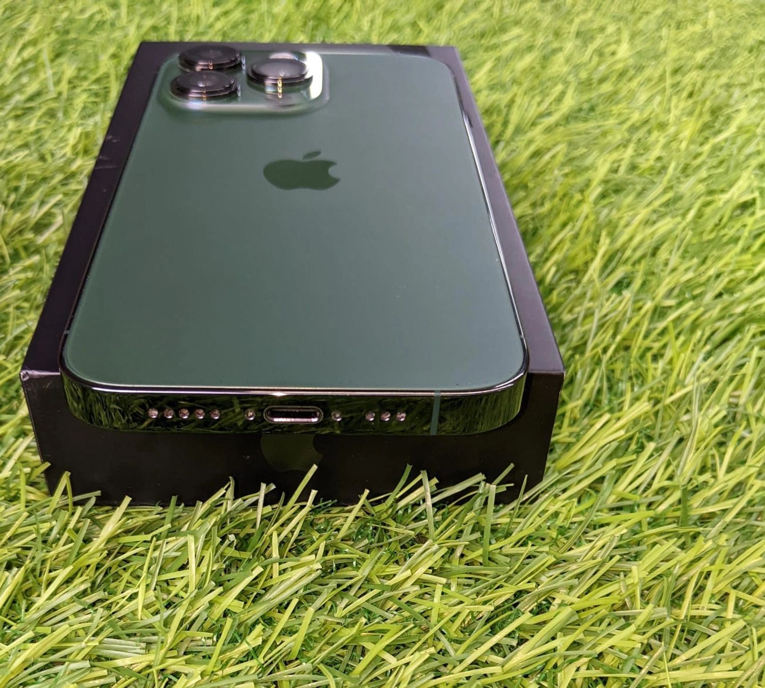 iPhone 13 Pro Green