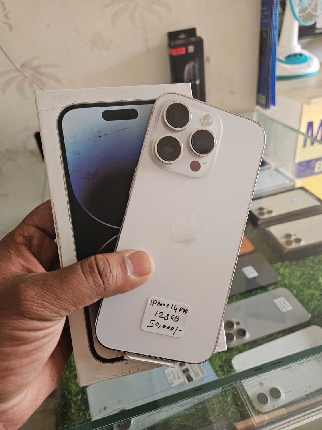 IPHONE 14 PRO