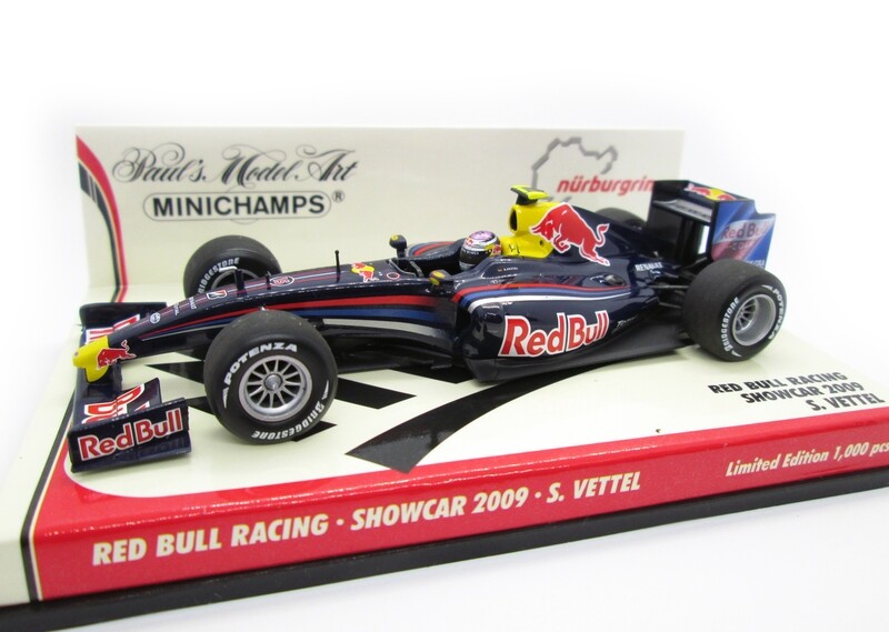 Sebastian Vettel F1 Red Bull Racing RB5 Showcar 2009 Minichamps