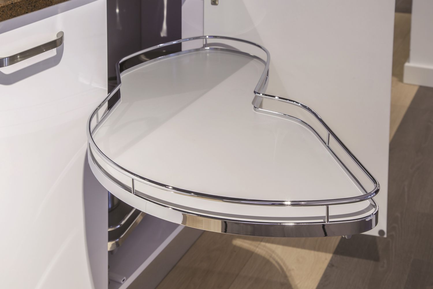Kesseböhmer LeMans II Chrome Arena Base Corner Pull-out