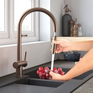 Pull-out Taps