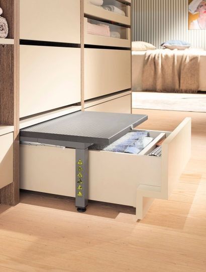 Space Step pull out plinth step kit