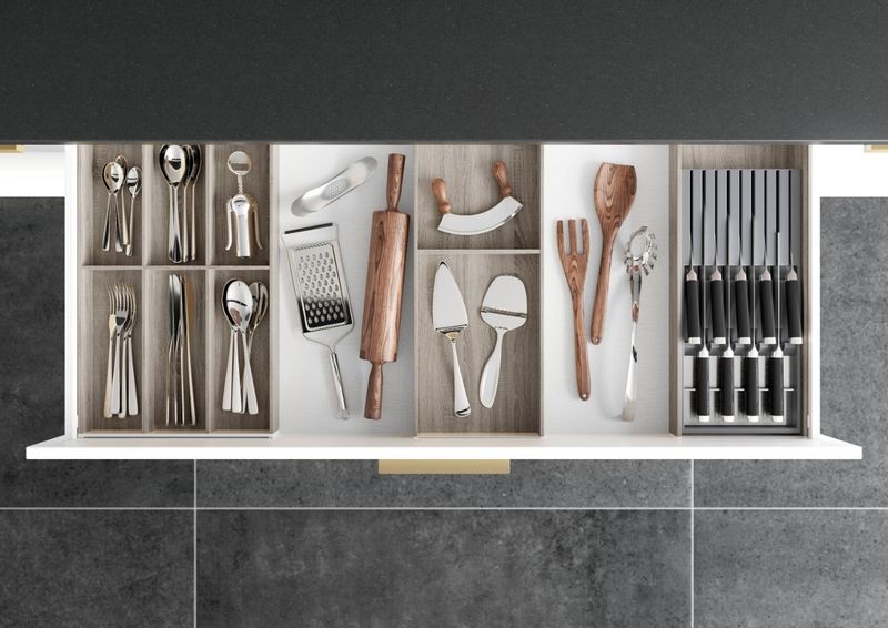 AMBIA-LINE Cutlery Insert Kit - Bardolino Oak