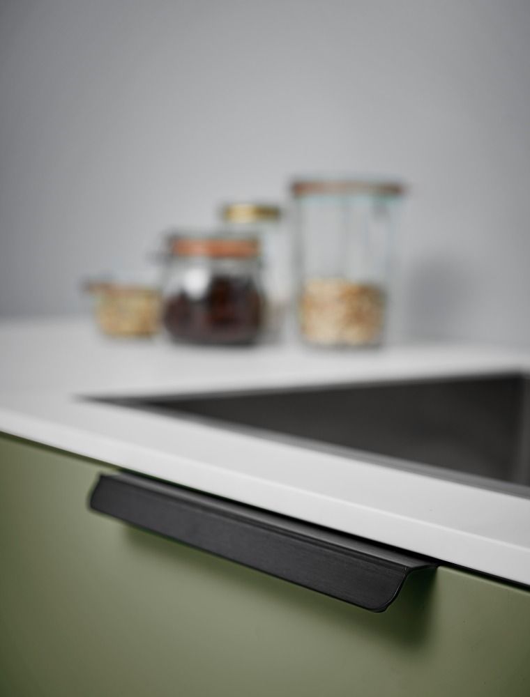 Accent - Brushed Matt Black