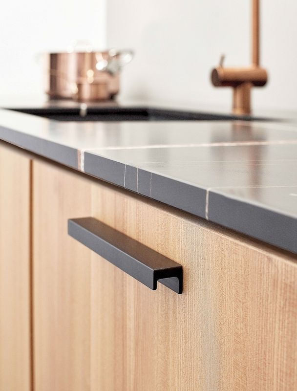 Station Handle - Brushed Matt Black
