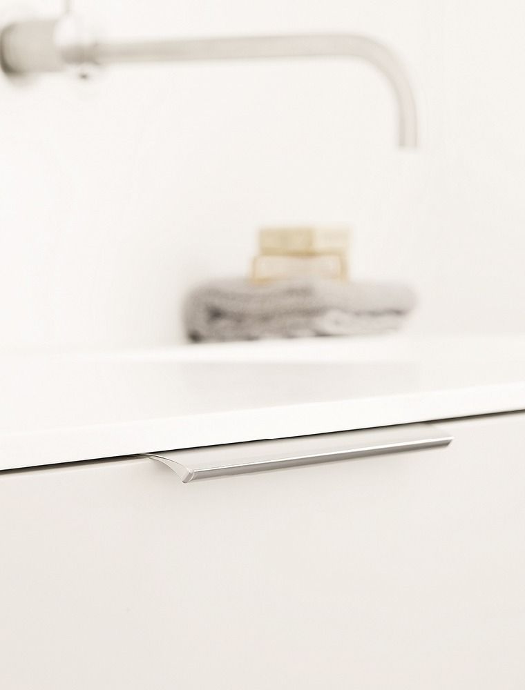 Edge Straight - Bright Anodised