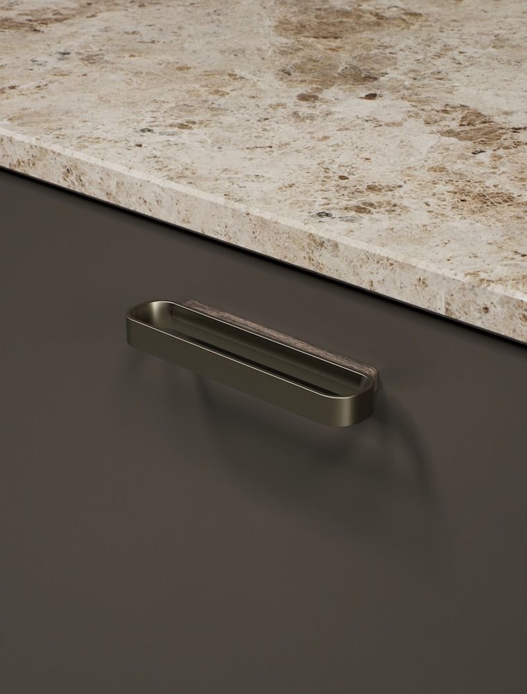 Race - Dark Brown Oak/ Brushed Brass