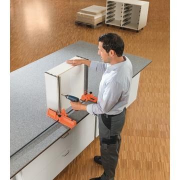 Assembly device for LEGRABOX drawers
