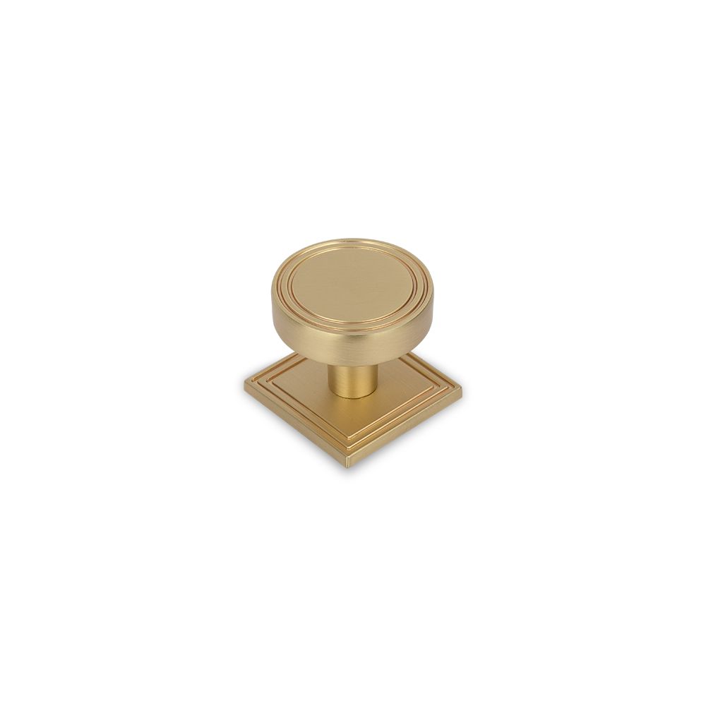 Claridge Round Knob &amp; Back Plate, 37mm Diameter - Satin Brass