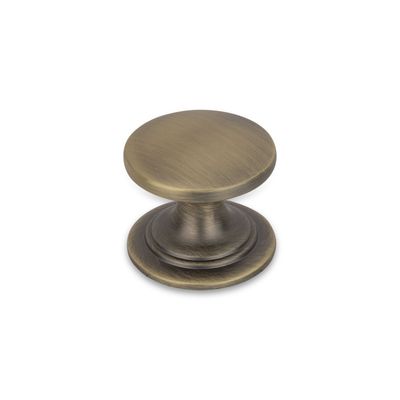 Windsor Round Knob, 38mm Diameter - Antique Brass