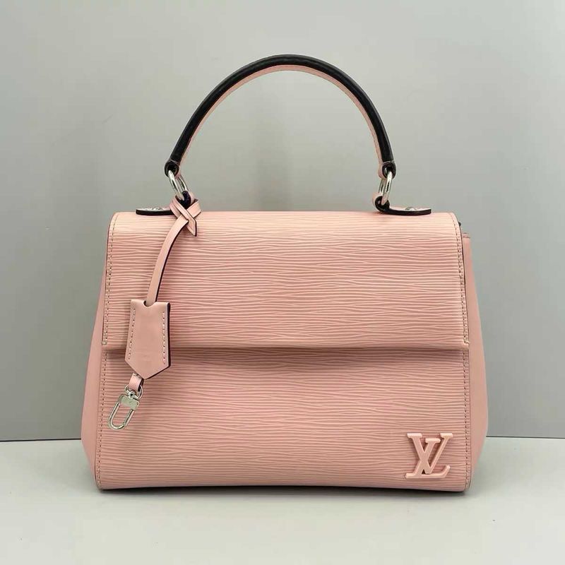 Louis Vuitton Cluny BB