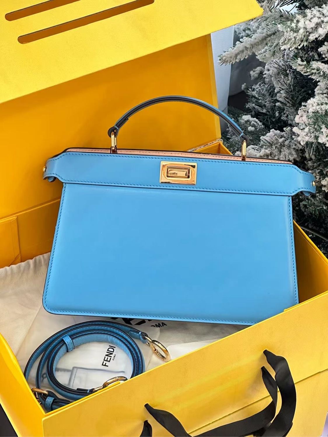 FENDI  Vitello King Luxor Shiny Nappa Medium Peekaboo I SEE U East West Satchel Cyber Blue Light Rose