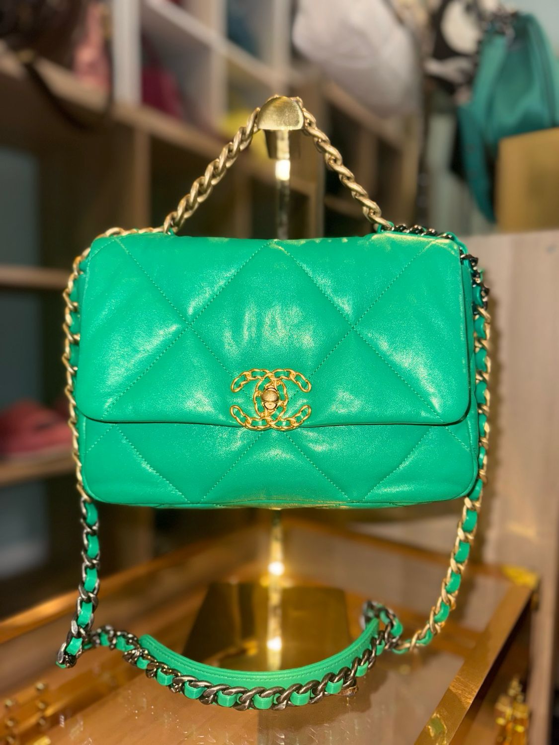 Chanel 19 Medium Green