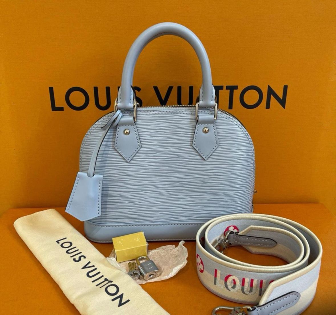 Lv Bb Alma Jaquard L-blue