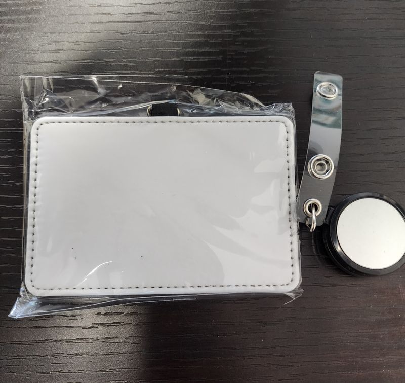 CUSTOM BADGE HOLDER WITH REEL