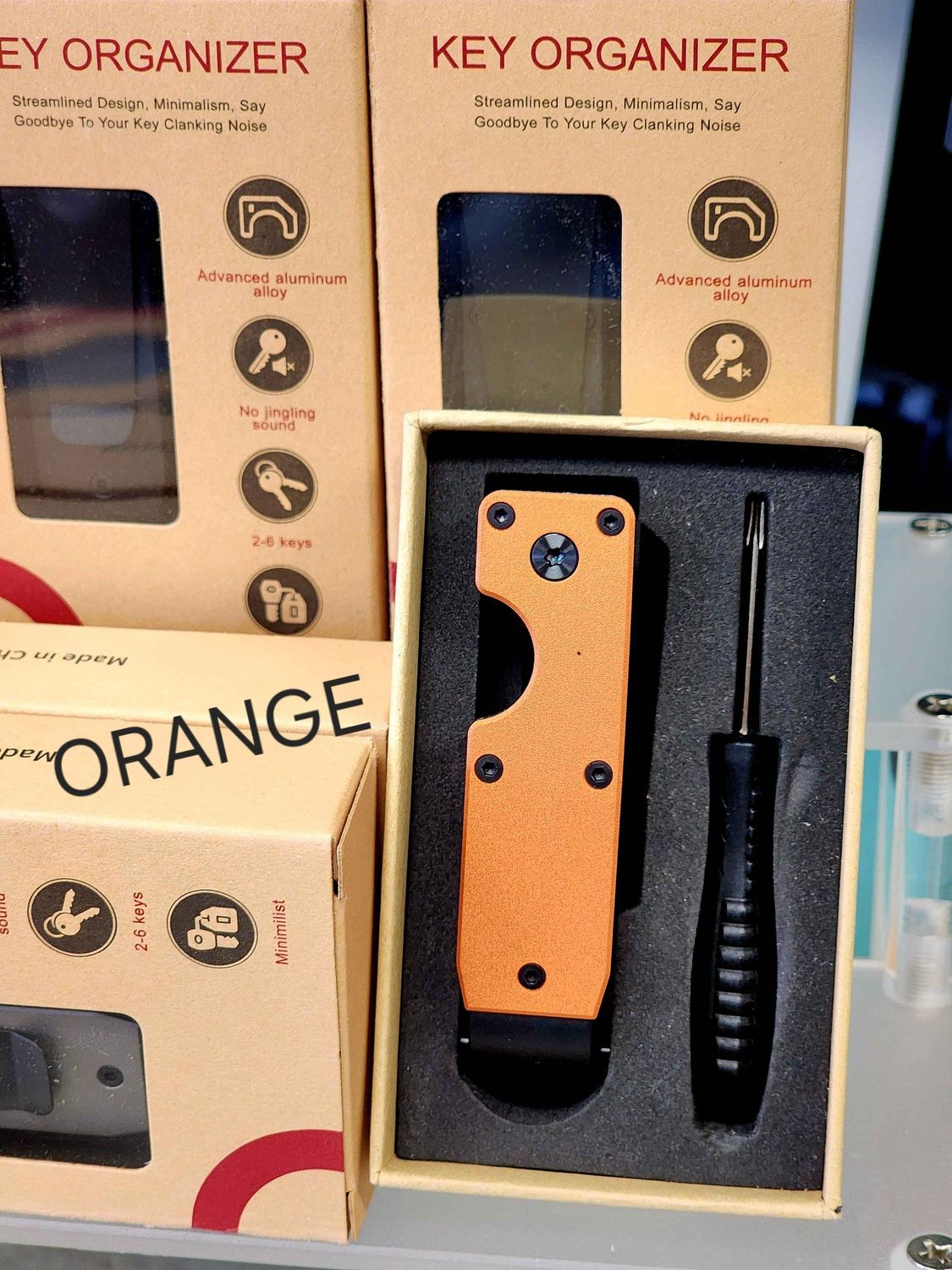 KEY ORGANIZER KEYCHAIN