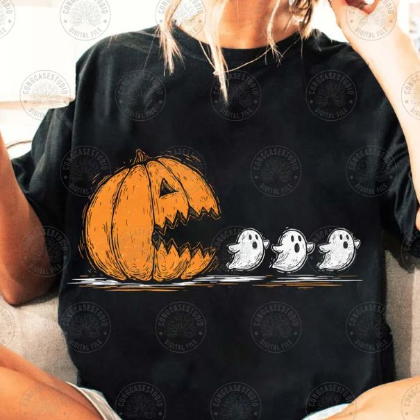 Halloween Pumpkin Chasing Ghost