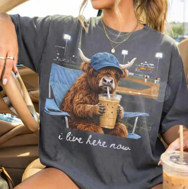 HIGHLAND COW I LIVE HERE NOW