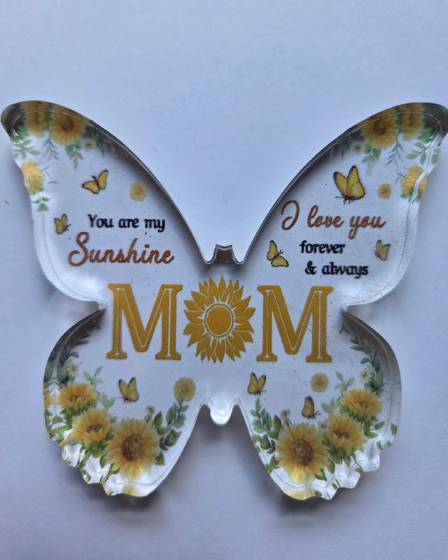 BUTTERFLY MOM ACRYLIC PLAQUE