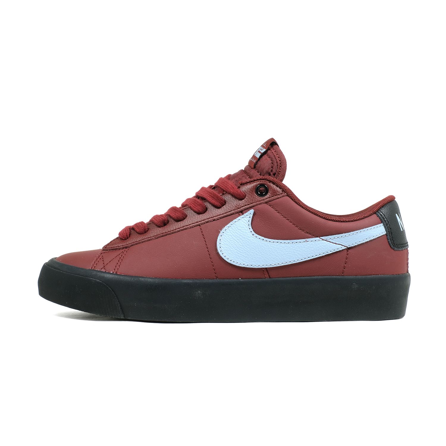 Nike SB Blazer Low Pro GT