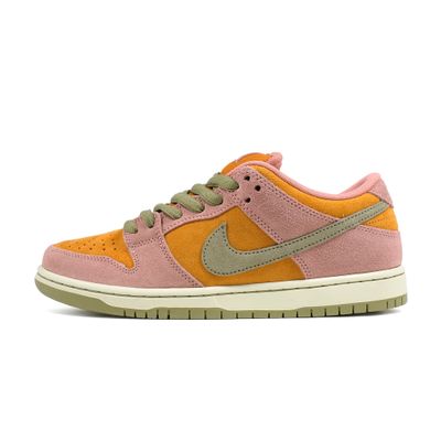 Nike SB Dunk Low Pro