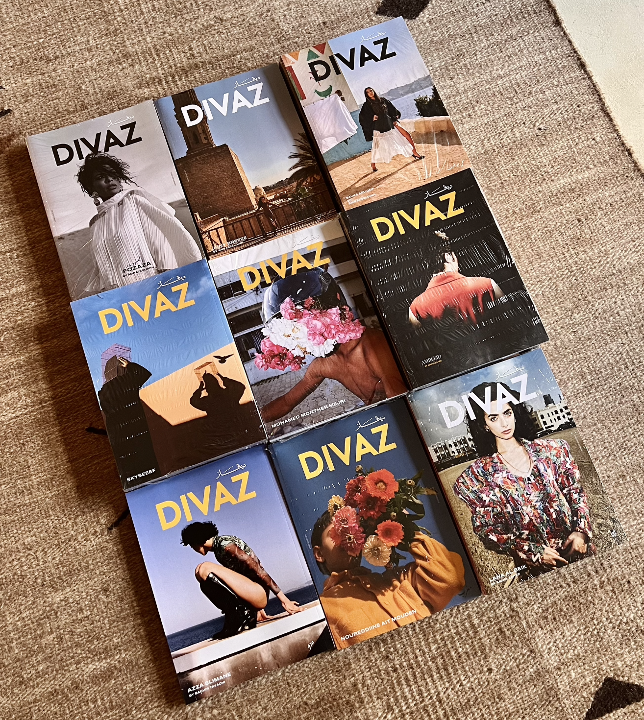 DIVAZ Print Magazine - BORDERLESS ISSUE 01
