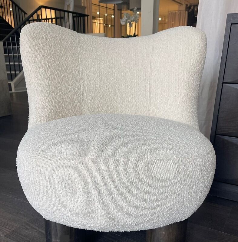 Modern Luxury Accent Chair with Boucle Fabric Slipper Chair Upholstered Furniture
