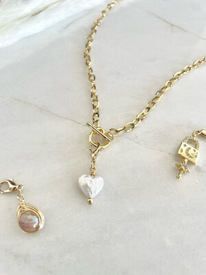 CHARM NECKLACE