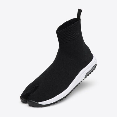 Knit Tabi Boots (Black)