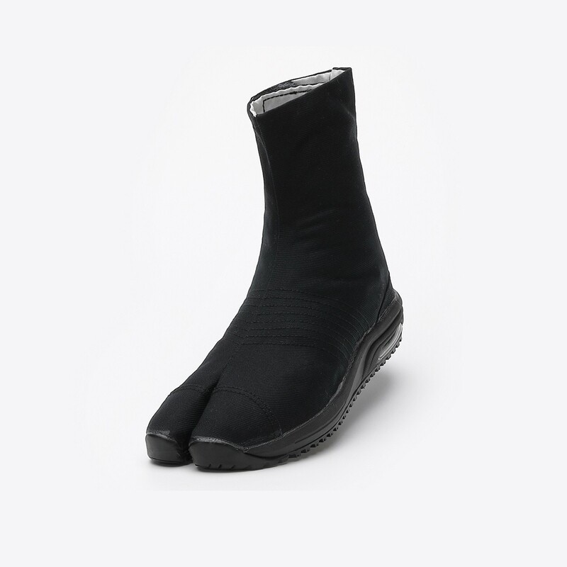 Magic (Velcro) Air Jog (All Black)