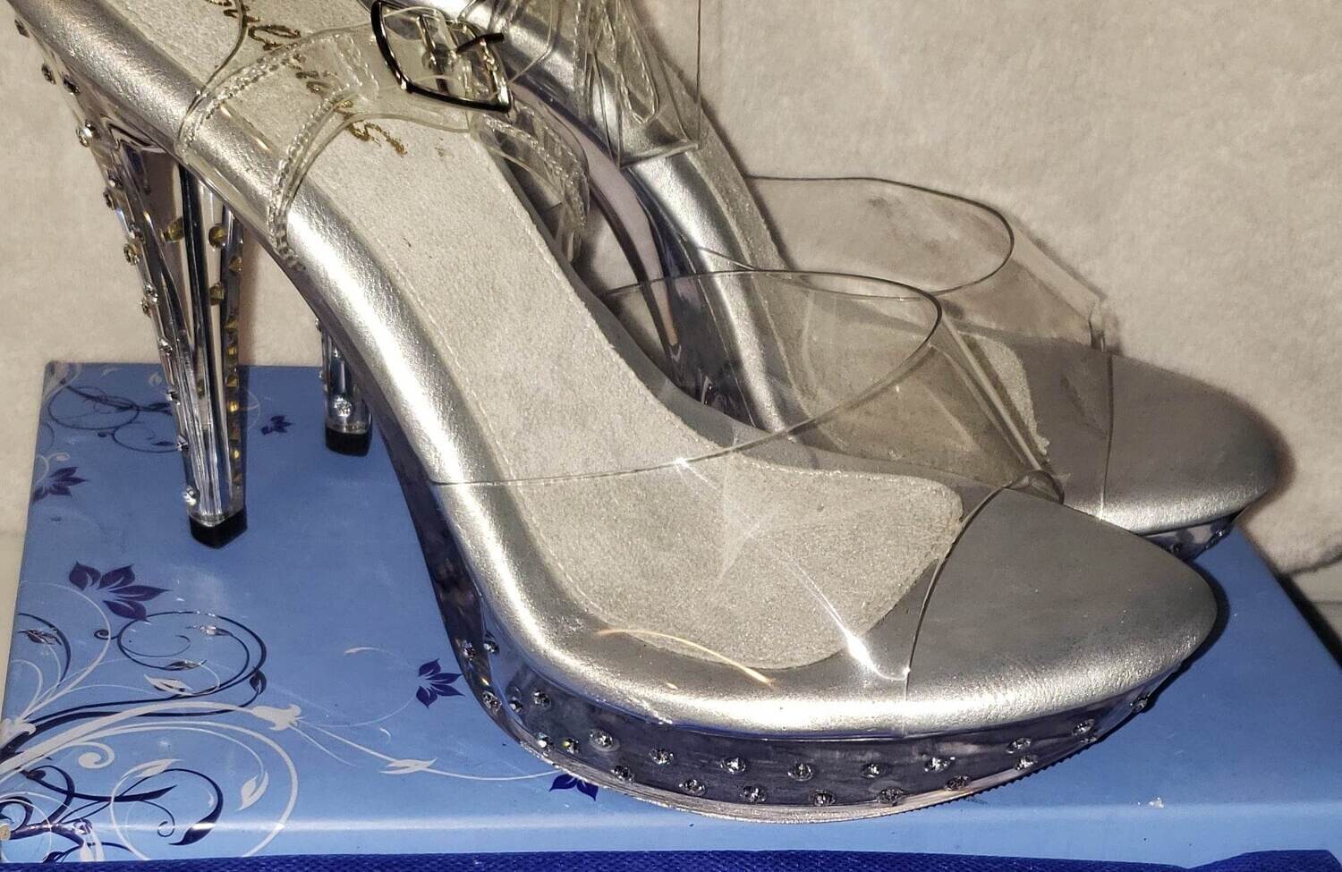Rhinestone Stud Platform Heels sz 12M