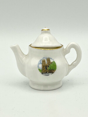 Miniatur-Teekanne aus The Shambles in York