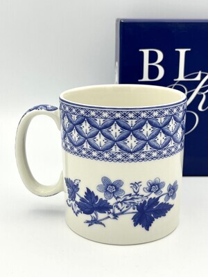 Tee- oder Kaffeebecher "Blue Room" Kollektion von Spode - Motiv "Geranium"