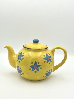 Große Teekanne im fröhlichen Gelb und blauen Sternen von Wittard of Chelsea - Second Hand