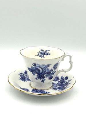Vintage-Teetasse in Blauweiß von Royal Albert