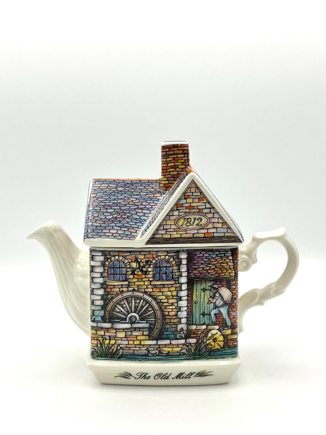 Eckige Vintage-Teekanne &quot;The Old Mill&quot; von Sadler, englische Teekanne