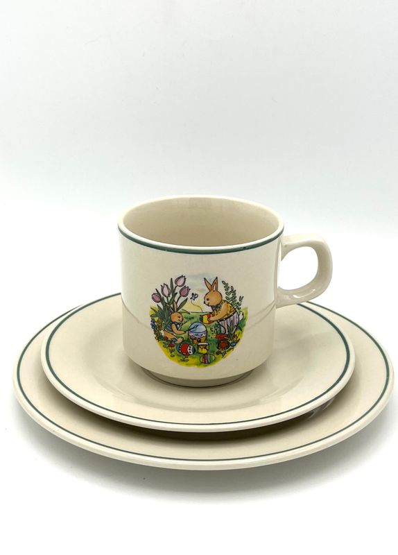 Kinderset Kinderset "Osterhasen" aus Teller, Tasse und Unterteller