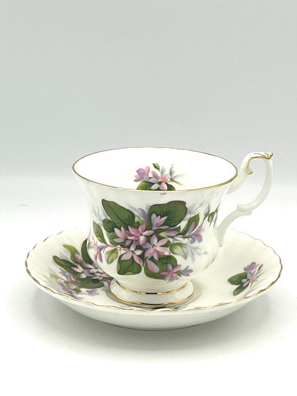 Zweiteiliges Gedeck Zweiteiliges Gedeck "Mayflowers"