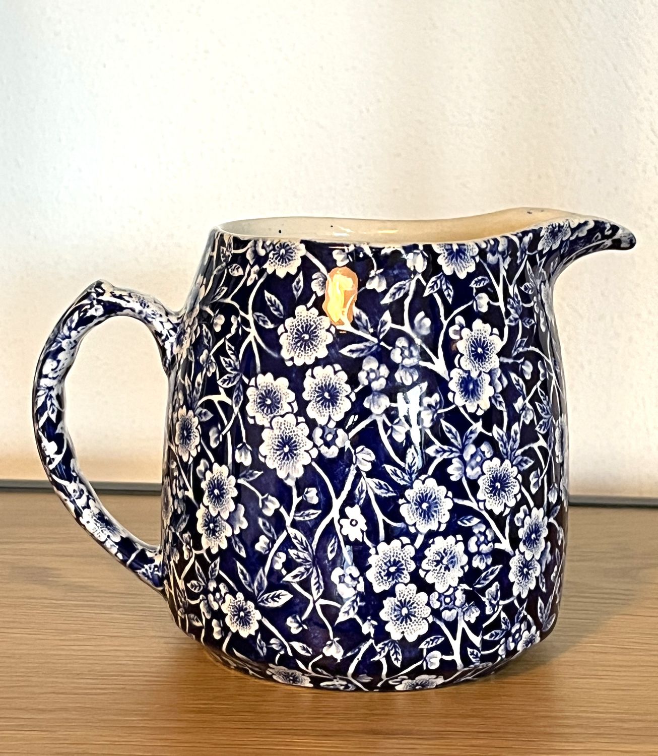 Kleiner Milch- oder Saftkrug &quot;Blue Calico&quot;