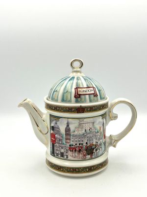 Vintage-Teekanne &quot;London&quot;
