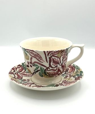 Extragroße Teetasse mit Unterteller