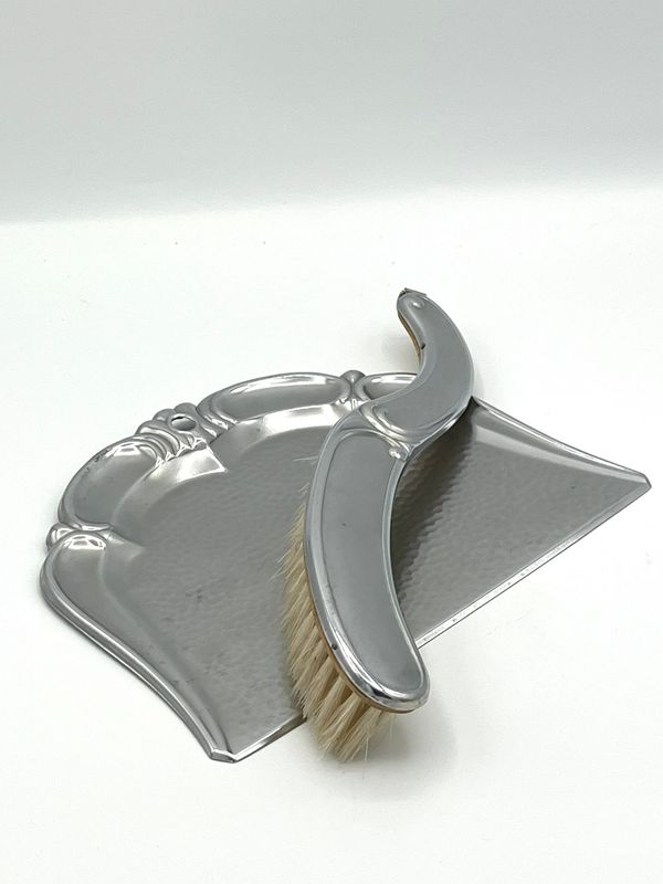 Nostalgischer Tischkehrer Nostalgischer Tischkehrer