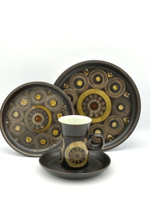 Denby Arabesque Vintage-Keramik im 4er Set Denby Arabesque Vintage-Keramik im 4er Set