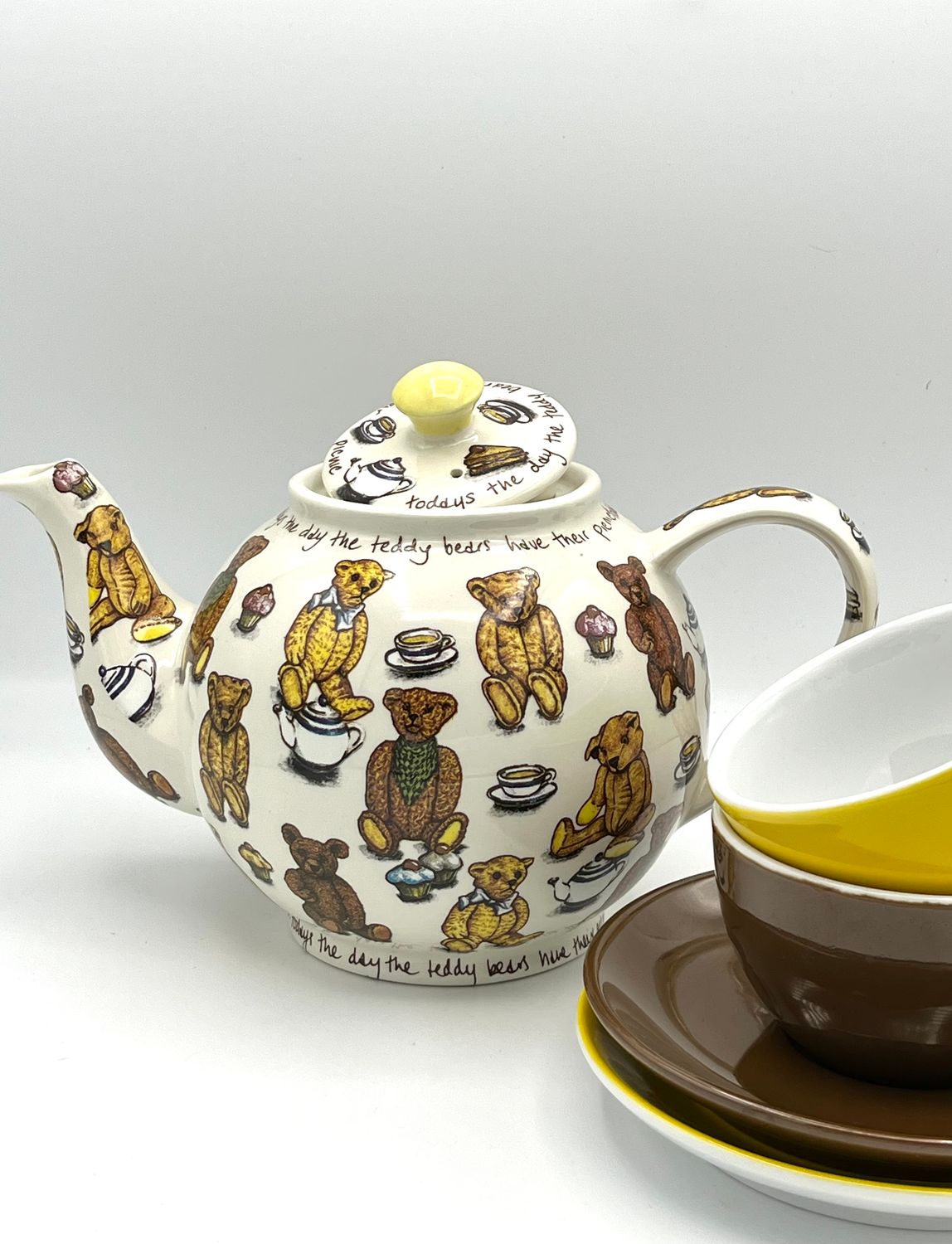 Teekanne Teddybär mit zwei Tassen