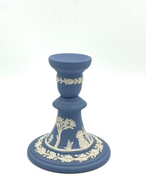 Kerzenständer in blauer Jasperware