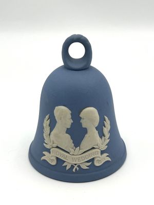 Tischglocke "Blue Jasperware Bell Charles &amp; Diana"