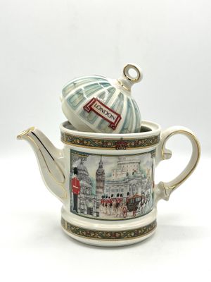 Vintage-Teekanne "London Heritage" (rund) Vintage-Teekanne "London Heritage" (rund)