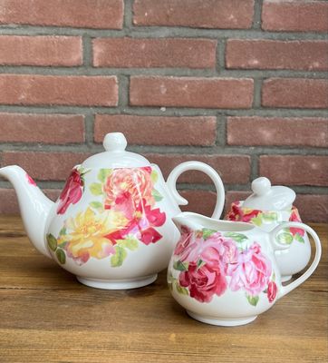 Romantisches Teeset „Kew Gardens“
